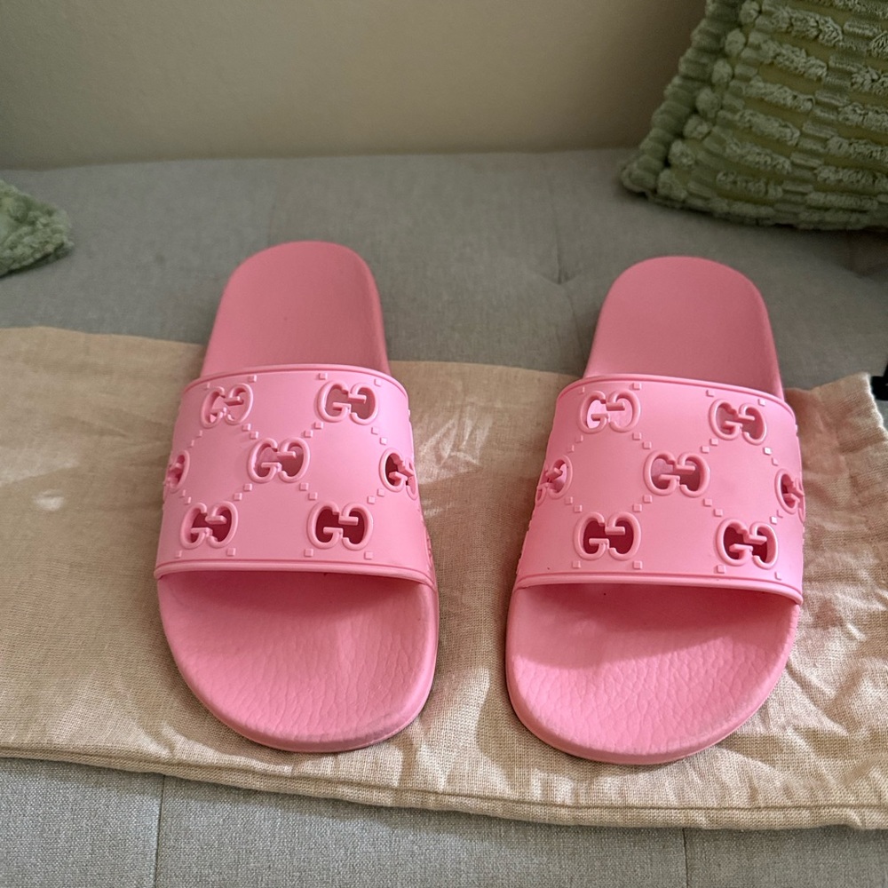 Gucci Pink Slide Sandals